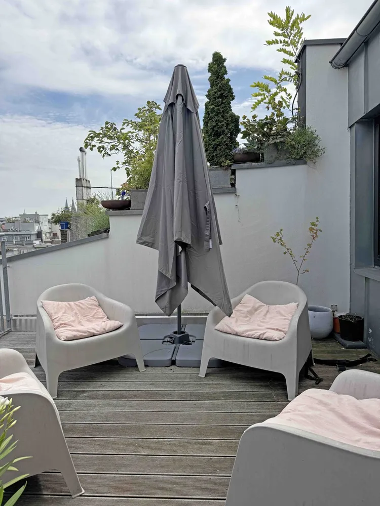 5 Zimmer Wohnung mit 167 m² in Köln – Bild 3