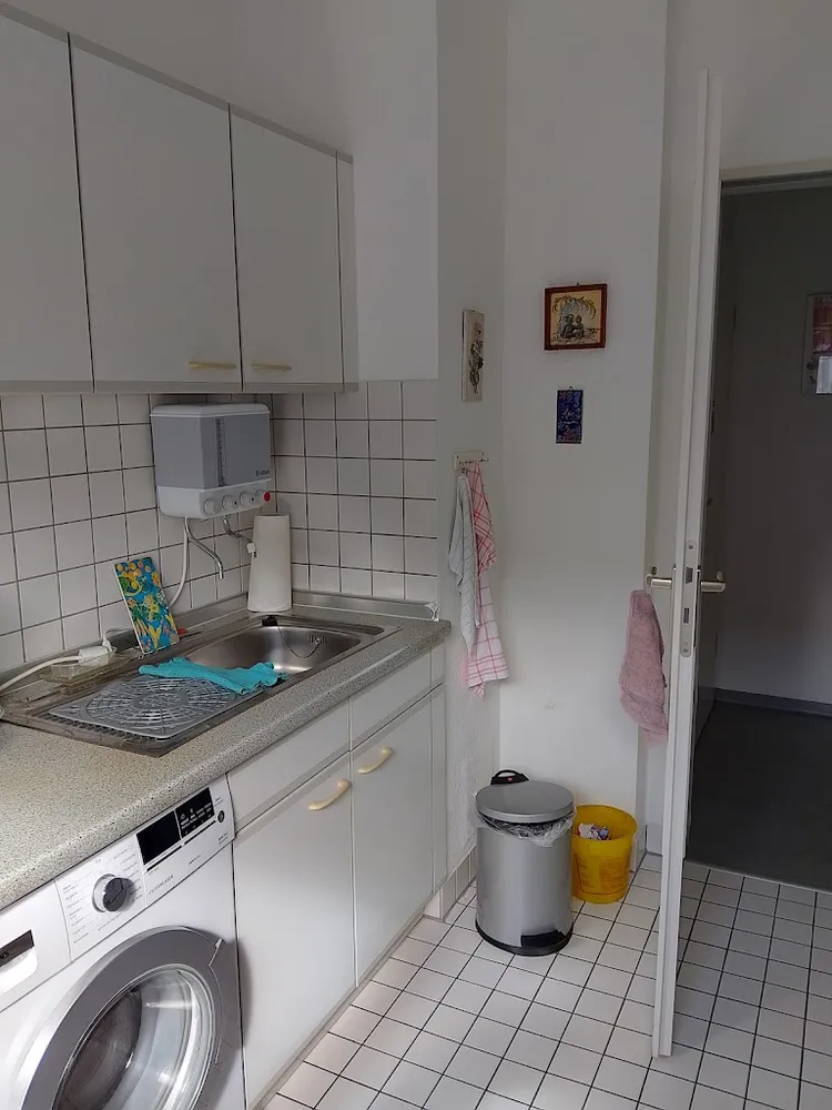 2 Zimmer Wohnung mit 60 m² in Köln – Bild 4