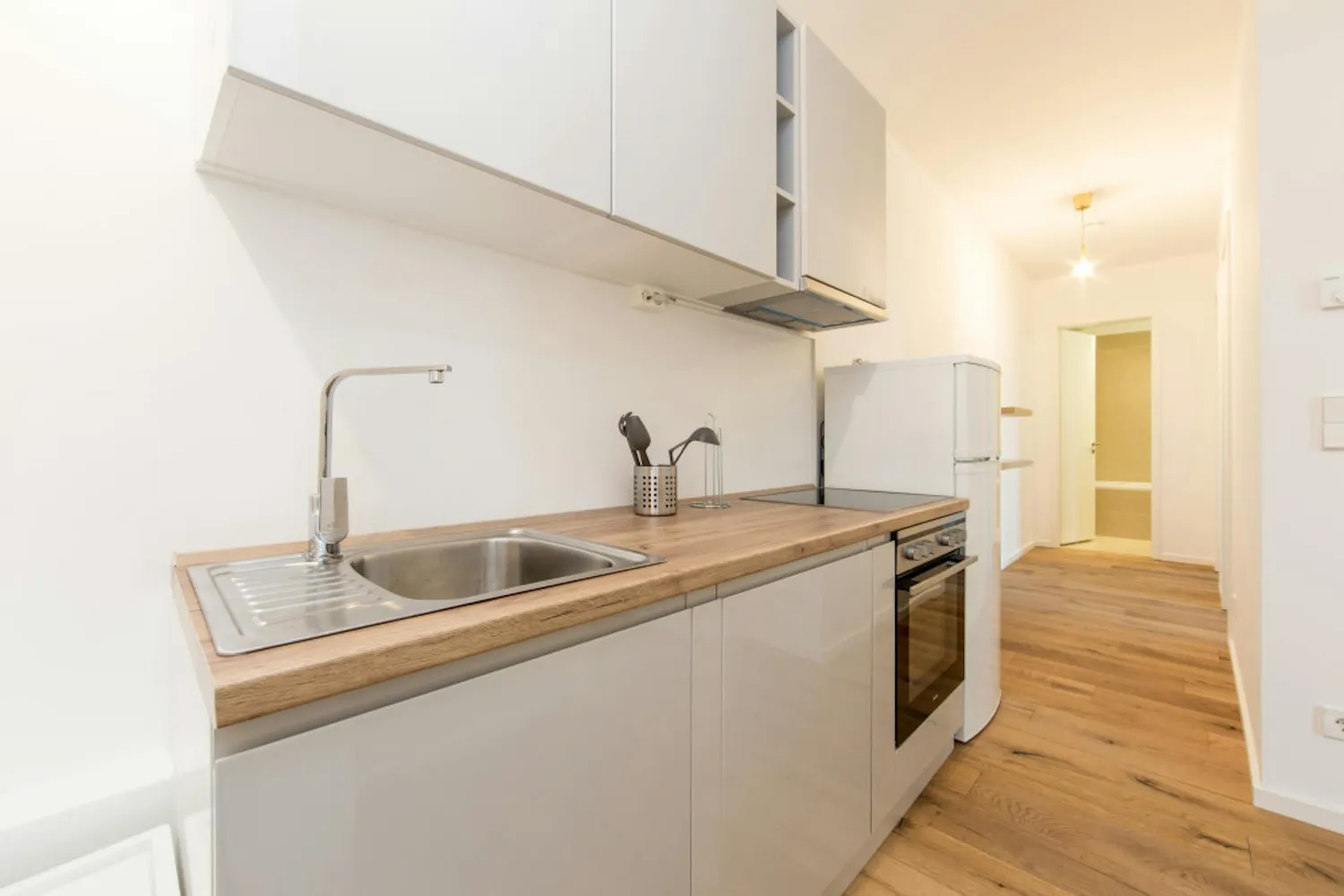 Shared room with 13 m² in Berlin – Photo 4