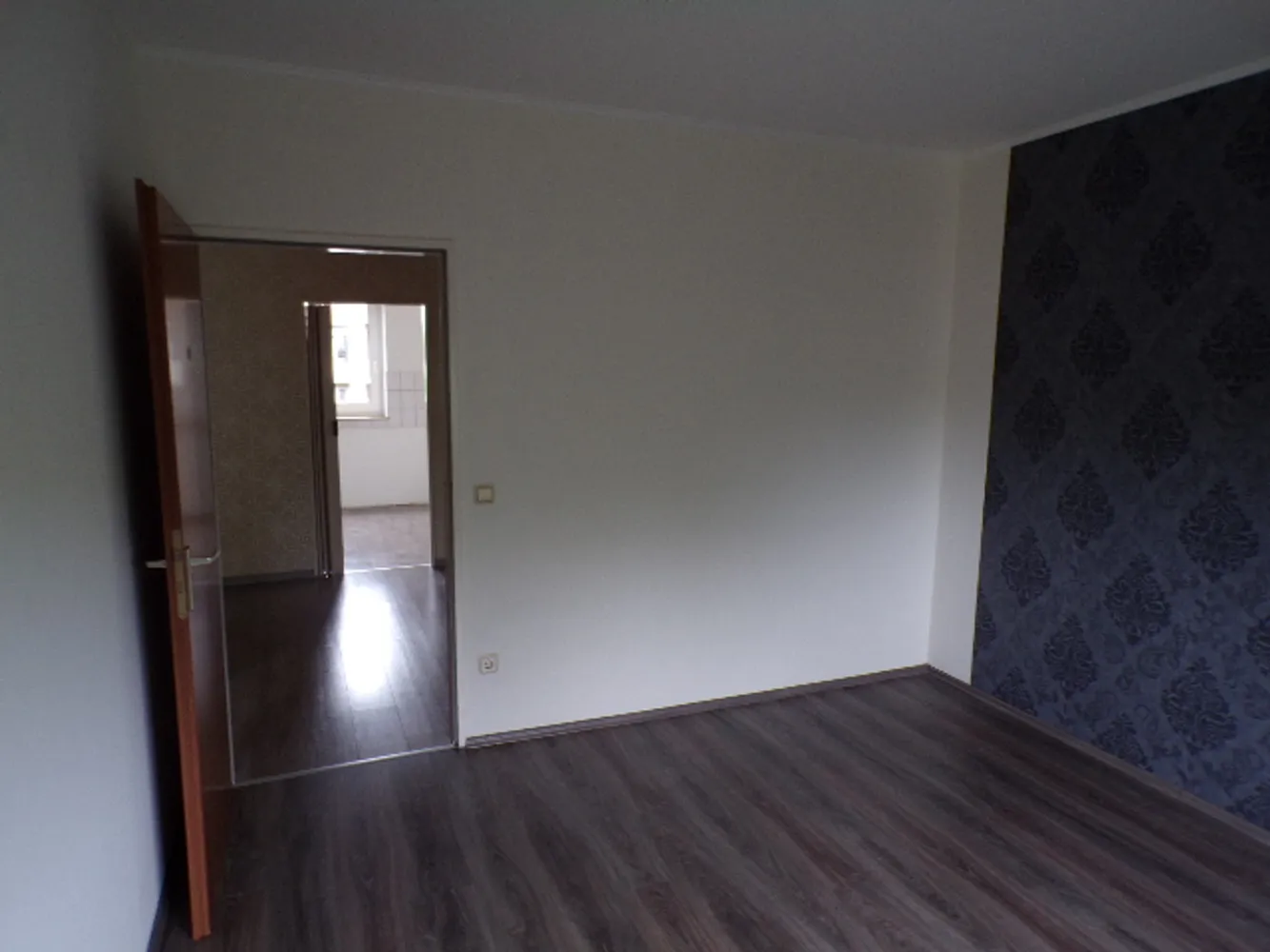 4 room apartment with 75 m² in Duisburg – Photo 9