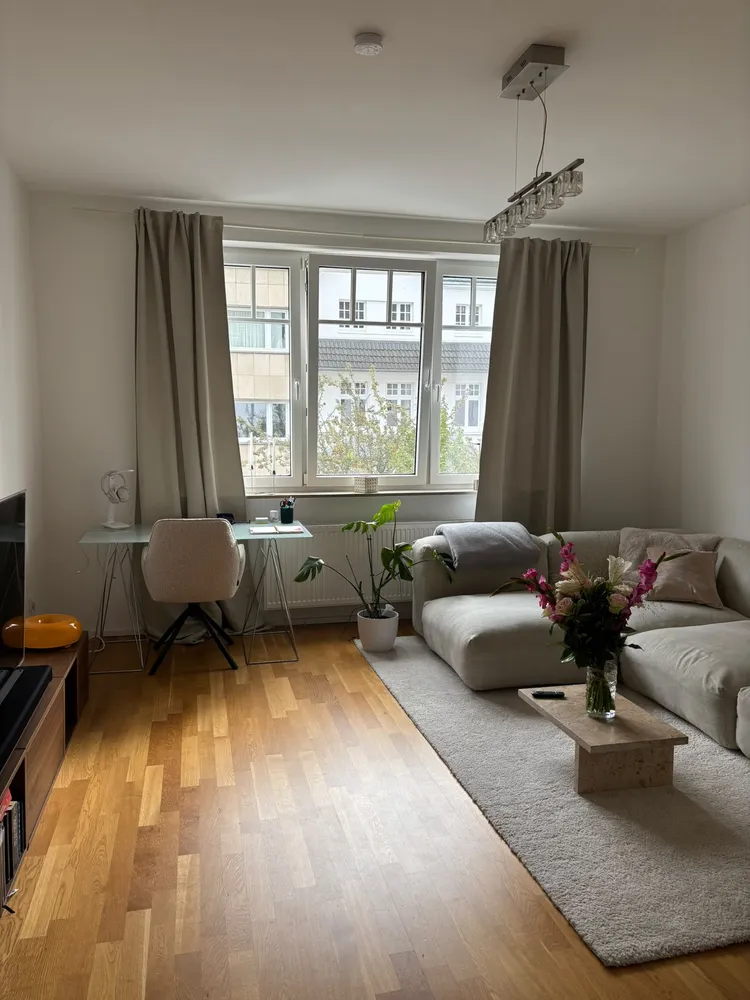 2 room apartment with 62 m² in Düsseldorf – Photo 1
