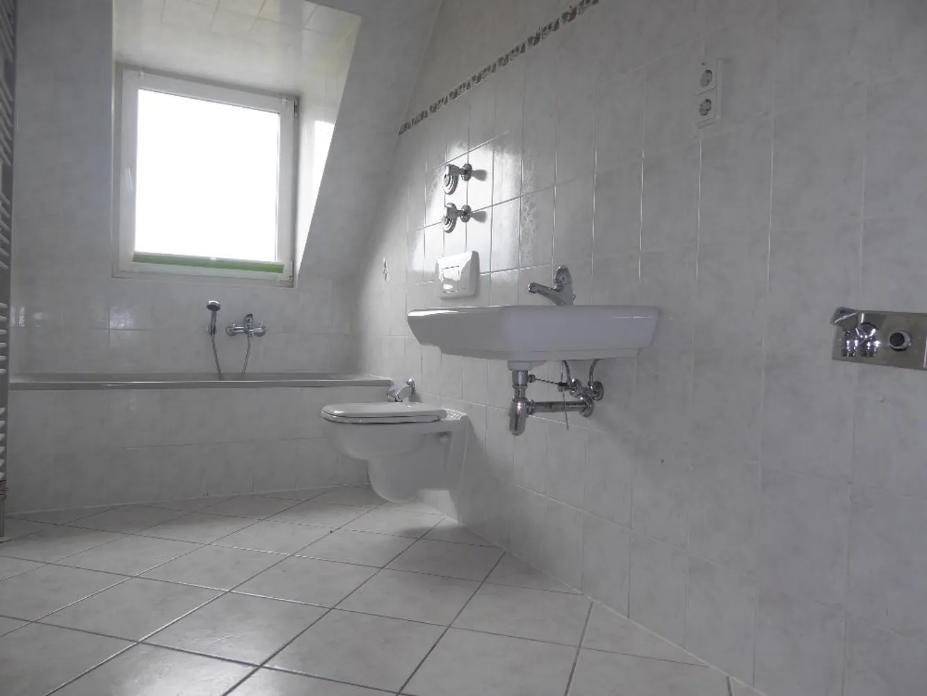 2 Zimmer Wohnung mit 58 m² in Plauen – Bild 10