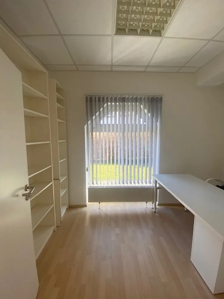 2 Zimmer Wohnung mit 78 m² in Dresden – Bild 11