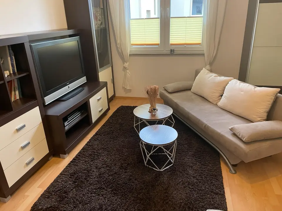 WG-Zimmer mit 17 m² in Duisburg – Bild 1