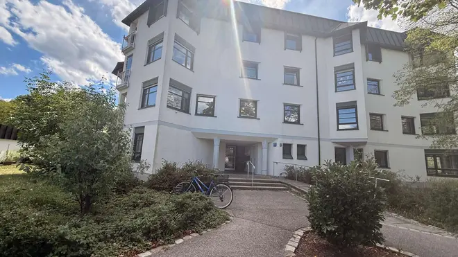4 Zimmer Wohnung mit 108 m² in München – Bild 1