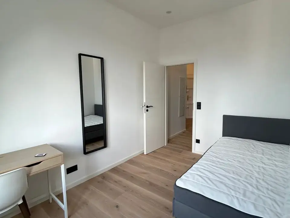 3 Zimmer Wohnung mit 11 m² in Frankfurt am Main – Bild 1