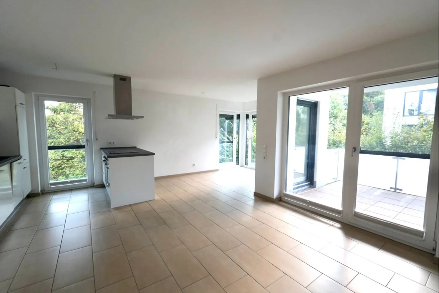 3 room apartment with 83 m² in Augsburg – Photo 6