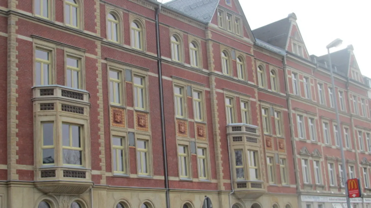 4 room apartment with 85 m² in Chemnitz – Photo 2