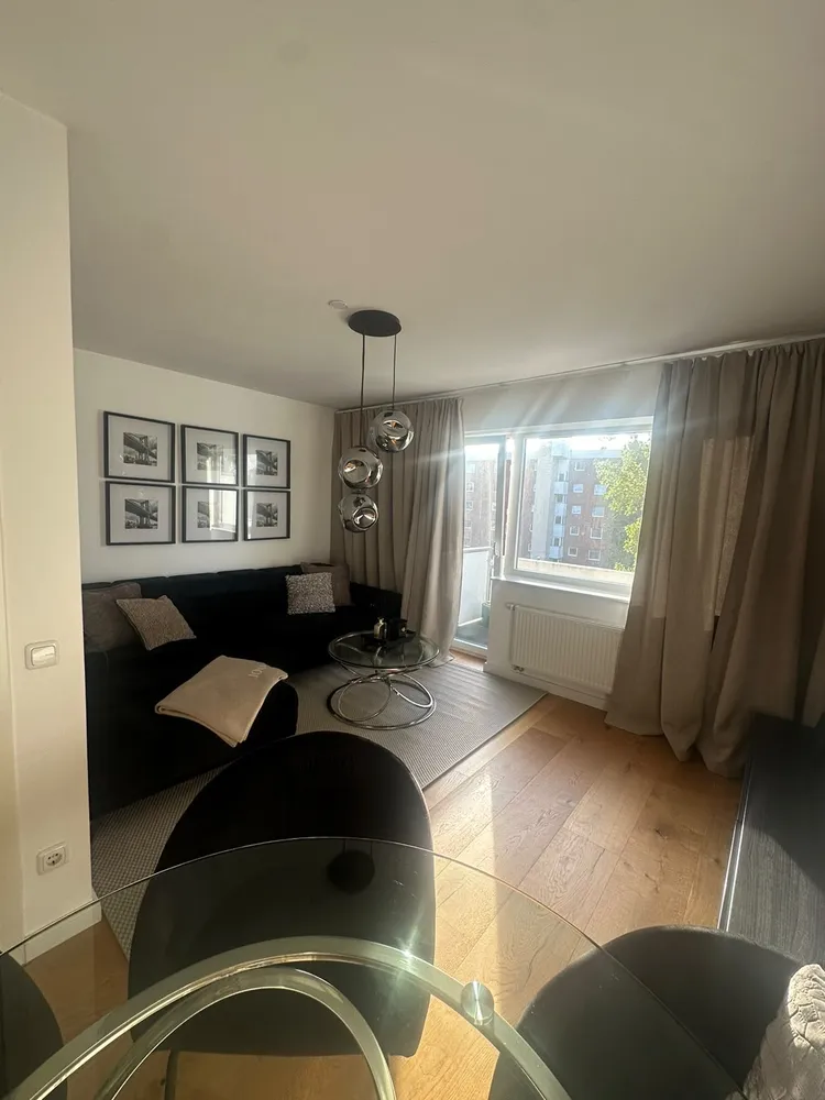 2 room apartment with 53 m² in Hanover – Photo 4