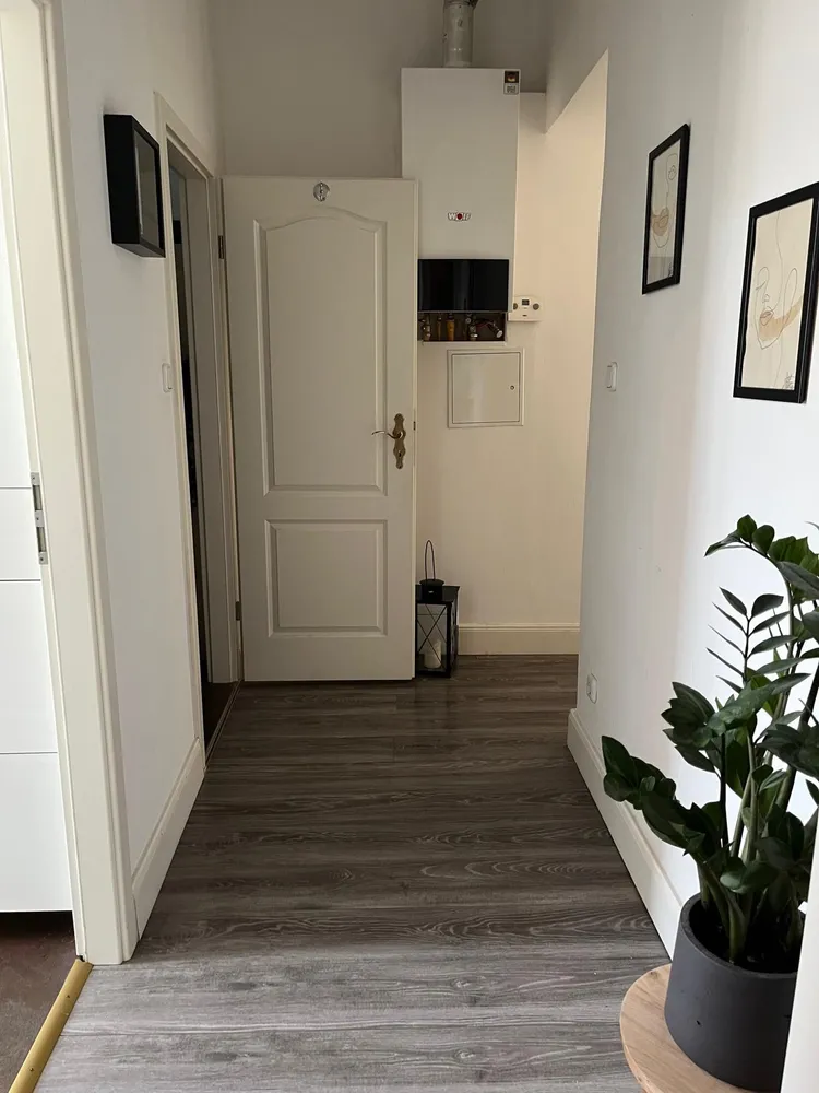 2 Zimmer Wohnung mit 72 m² in Wiesbaden – Bild 7