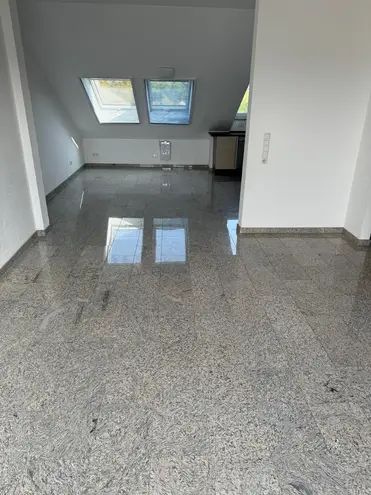 4 Zimmer Wohnung mit 98 m² in Wuppertal – Bild 1