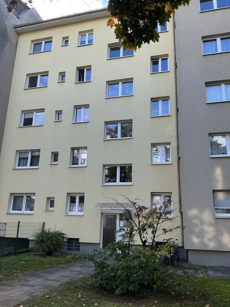 2 room apartment with 54 m² in Berlin – Photo 1
