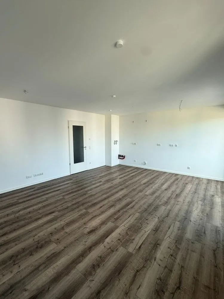 4 Zimmer Wohnung mit 95 m² in Berlin – Bild 2