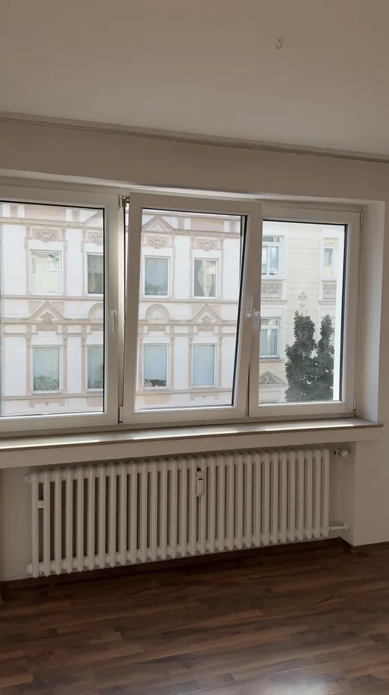 1 Zimmer Wohnung mit 36 m² in Köln – Bild 8