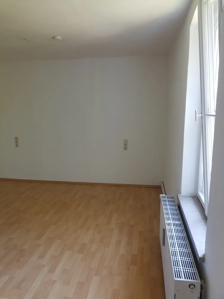 5 Zimmer Wohnung mit 95 m² in Augsburg – Bild 2