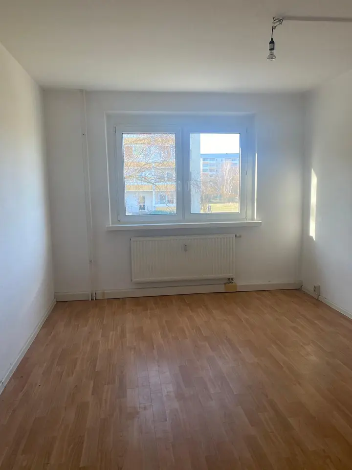 3 Zimmer Wohnung mit 70 m² in Borna – Bild 1