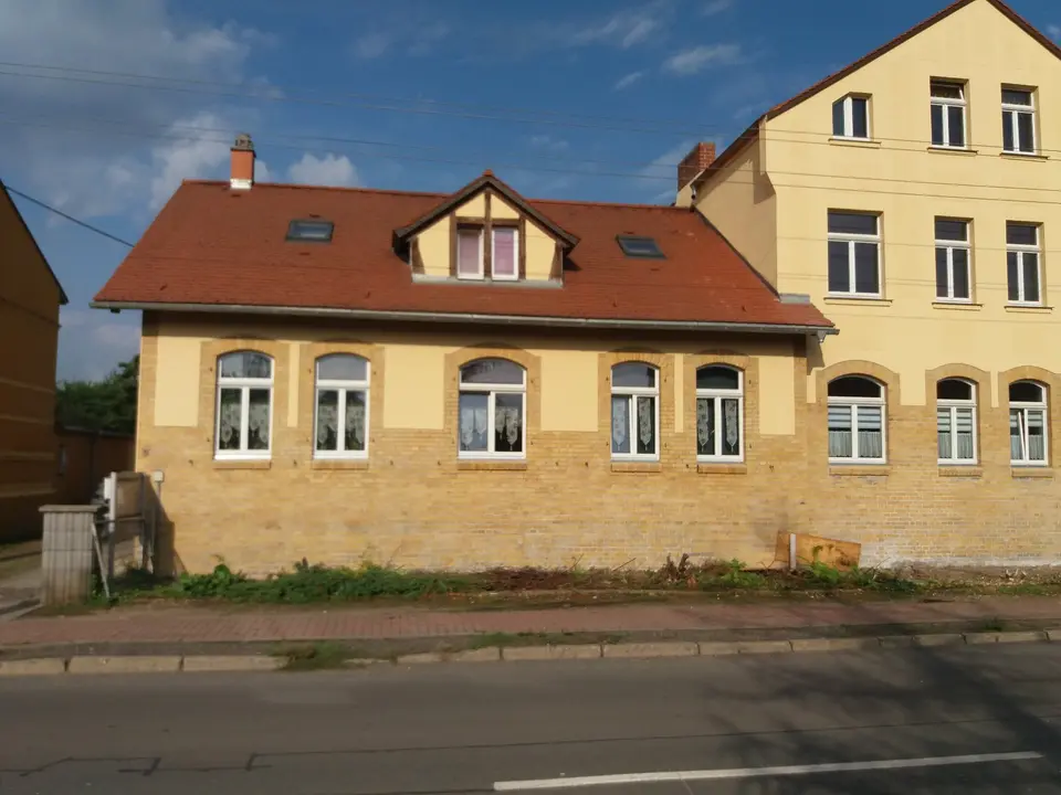 3 Zimmer Wohnung mit 69 m² in Halle (Saale) – Bild 2