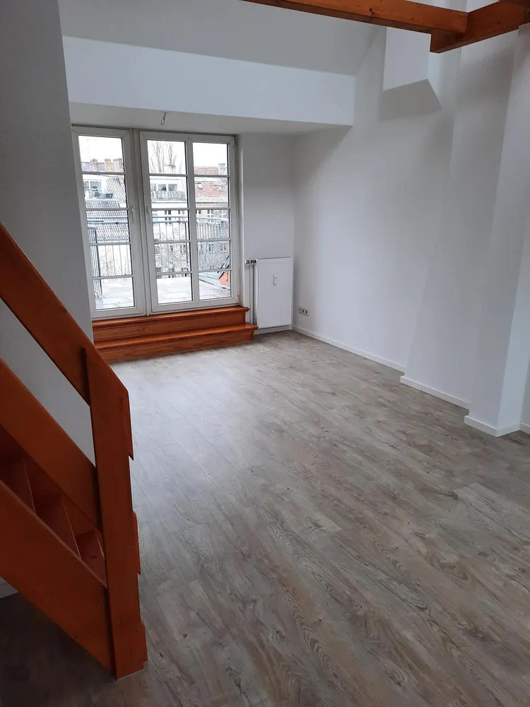 1 Zimmer Wohnung mit 56 m² in Berlin – Bild 2