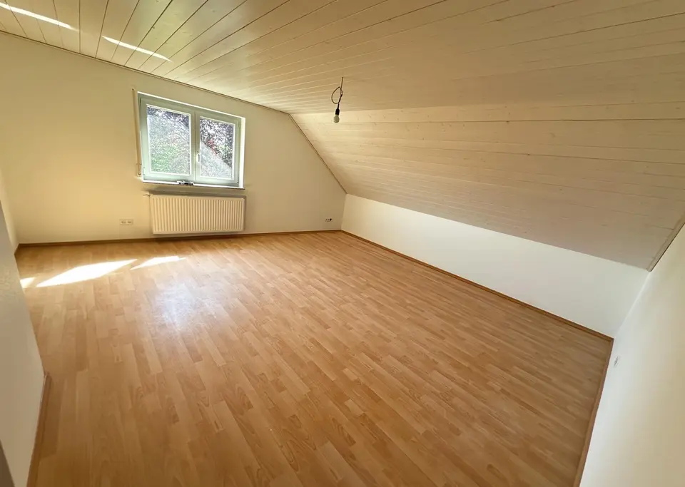 4 Zimmer Wohnung mit 110 m² in Rottweil – Bild 2