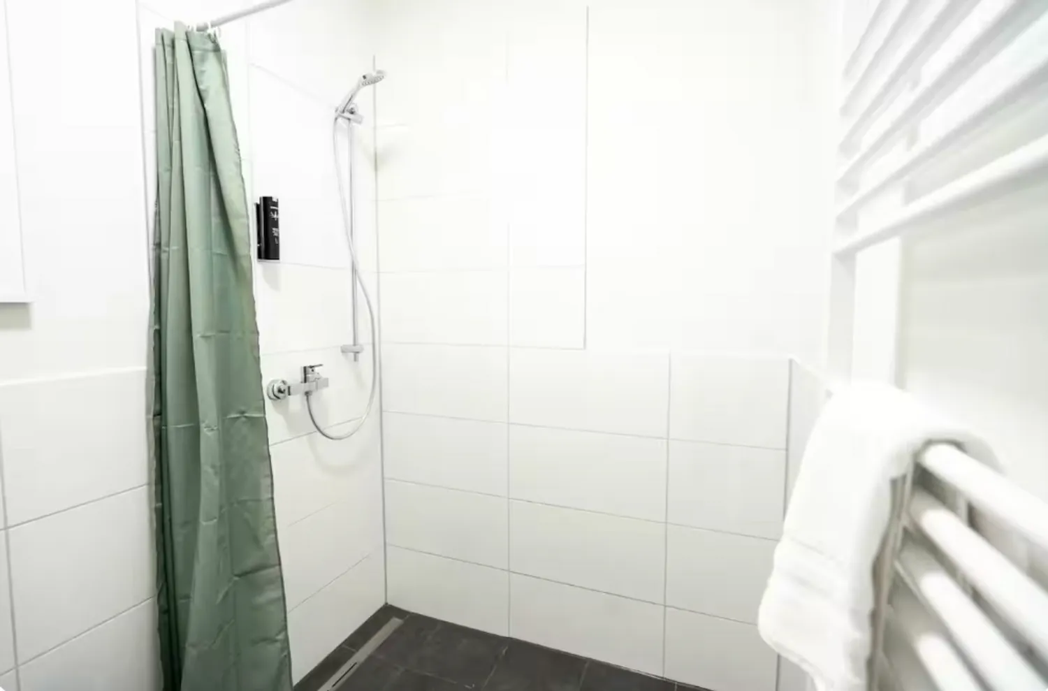 2 Zimmer Wohnung mit 65 m² in Hamburg – Bild 12