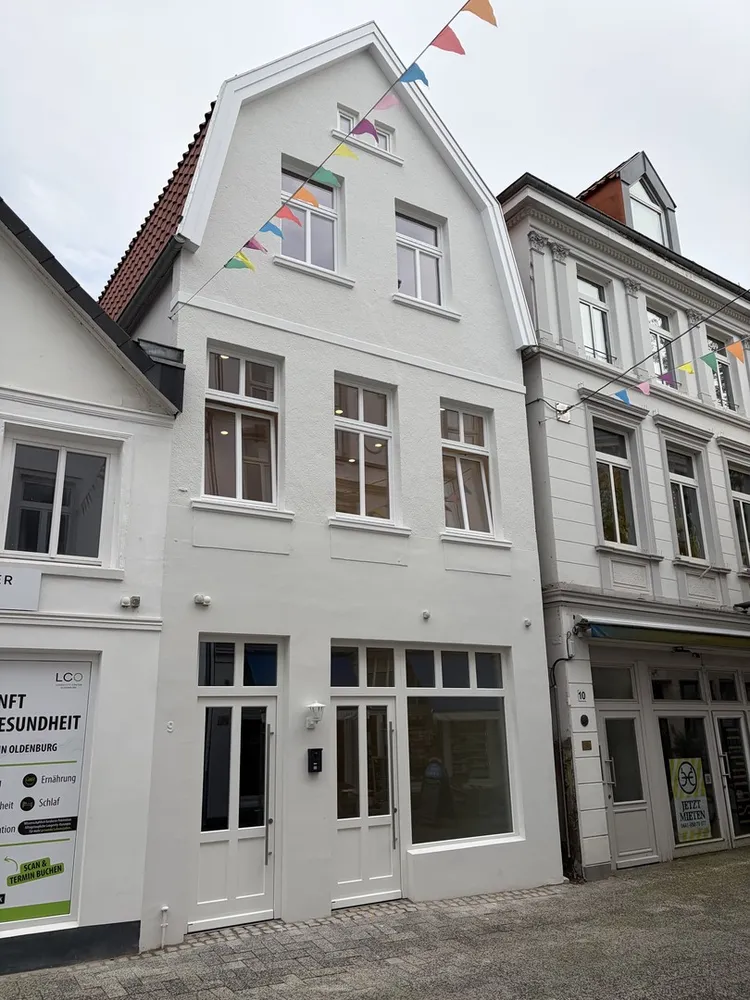 4 Zimmer Wohnung mit 95 m² in Oldenburg – Bild 1