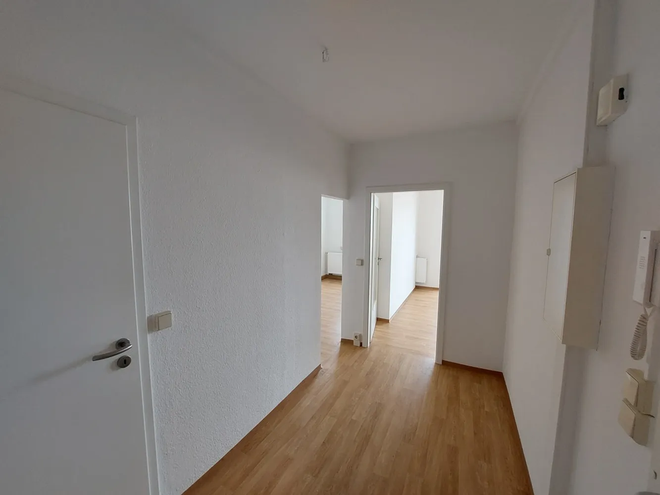2 Zimmer Wohnung mit 59 m² in Suhl – Bild 3