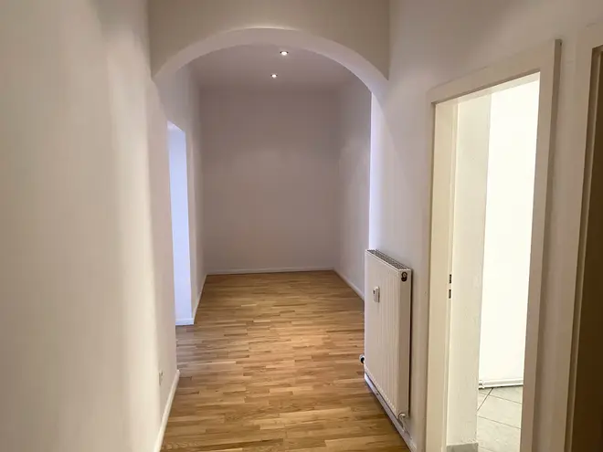2 Zimmer Wohnung mit 83 m² in Berlin – Bild 6