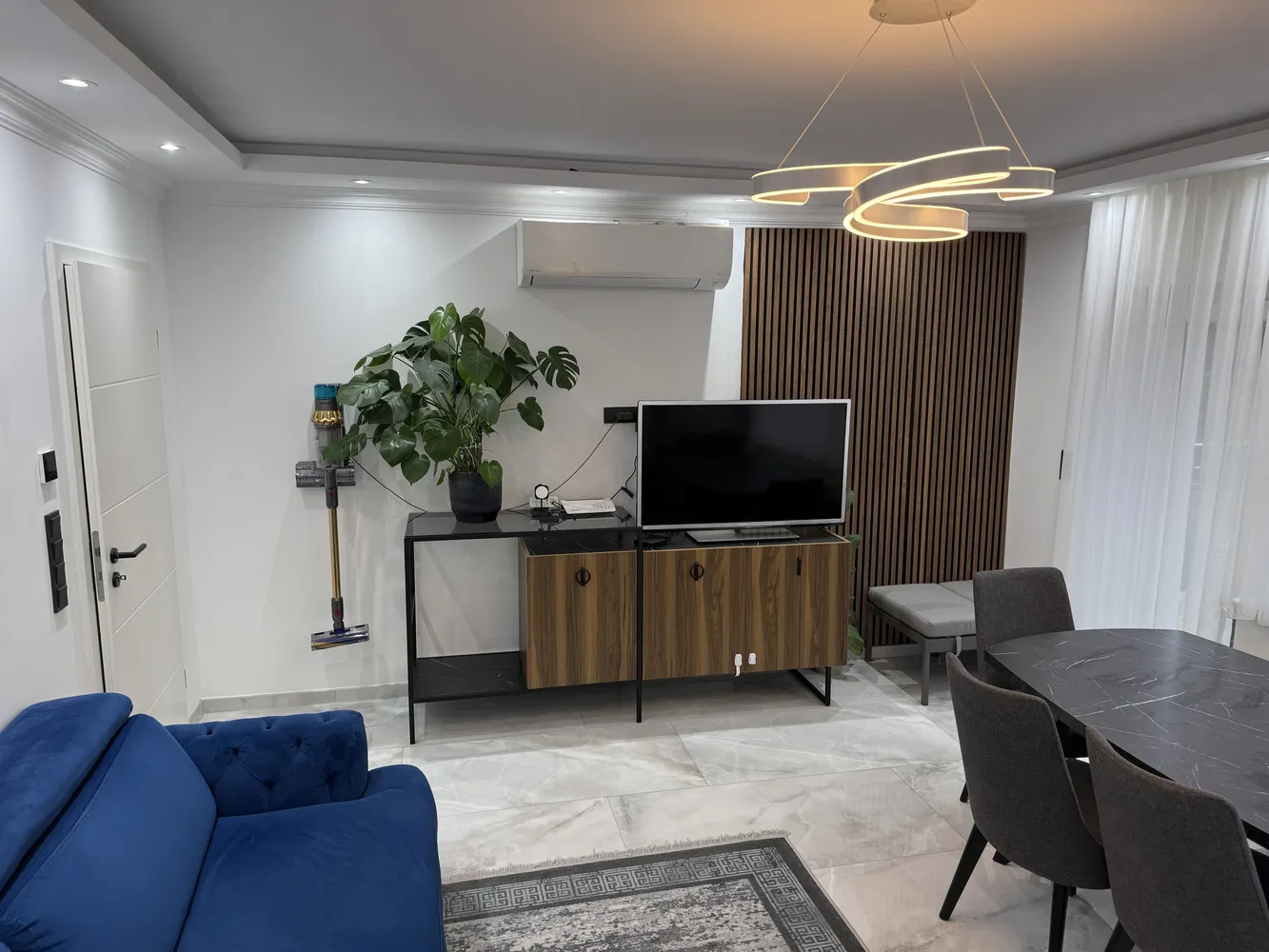 4 Zimmer Wohnung mit 100 m² in Krefeld – Bild 2