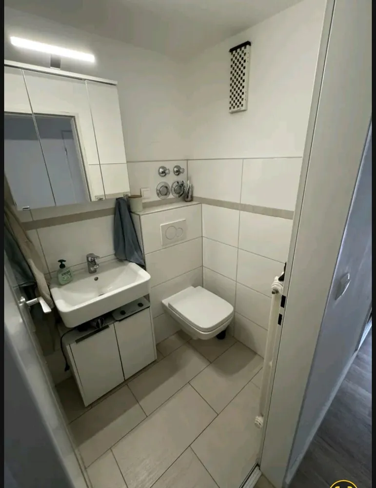 2 Zimmer Wohnung mit 38 m² in Düsseldorf – Bild 5