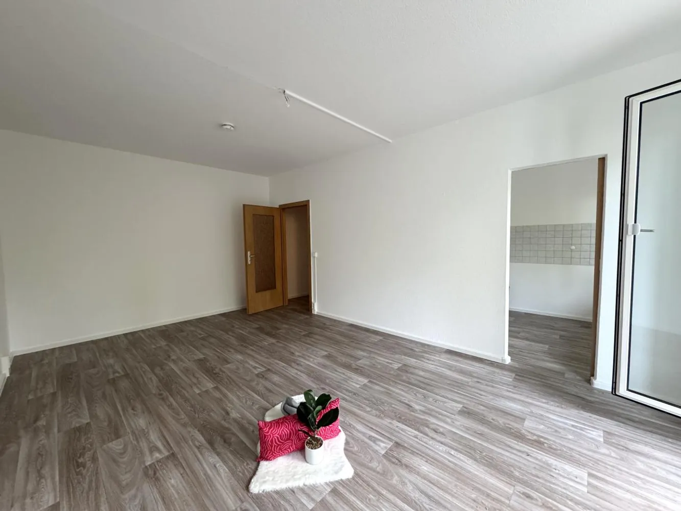 3 room apartment with 70 m² in Chemnitz – Photo 8