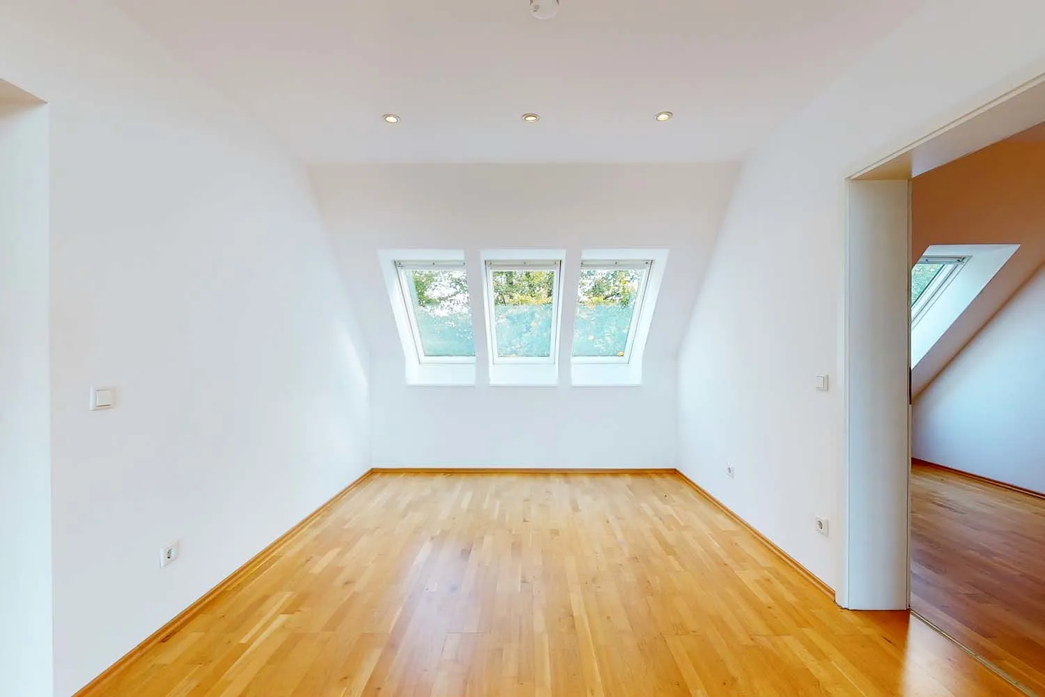 2 Zimmer Wohnung mit 85 m² in Düsseldorf – Bild 6
