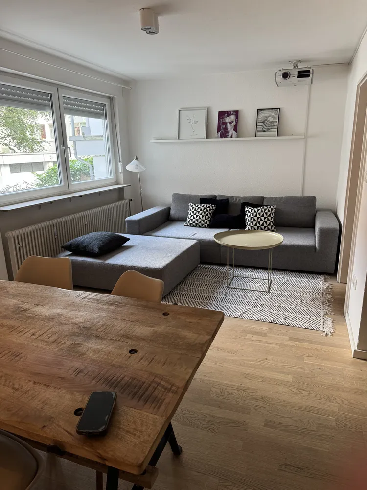 3 Zimmer Wohnung mit 60 m² in München – Bild 1