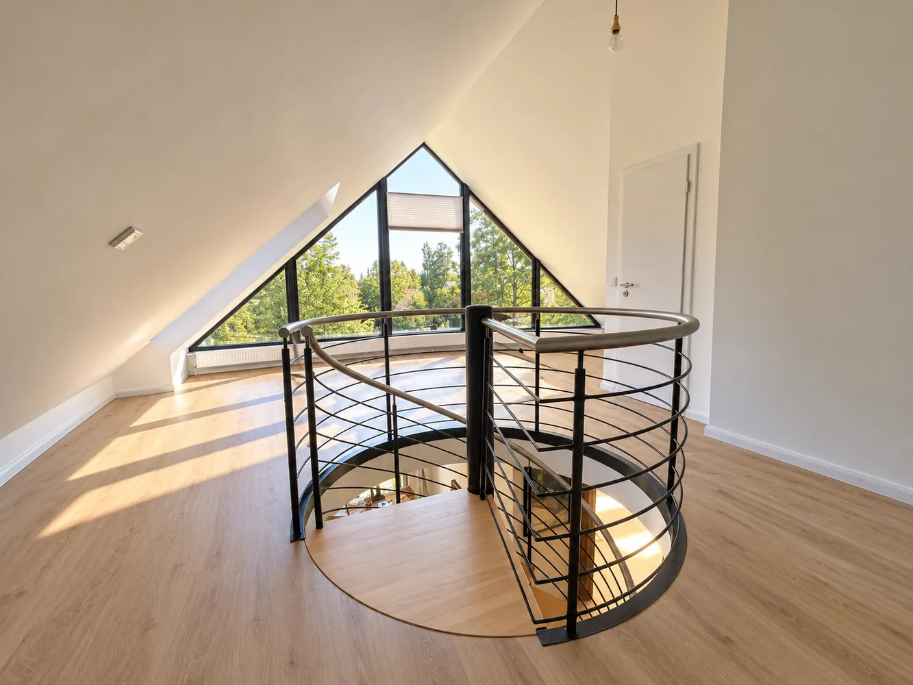 4 Zimmer Wohnung mit 111 m² in Hamburg – Bild 5