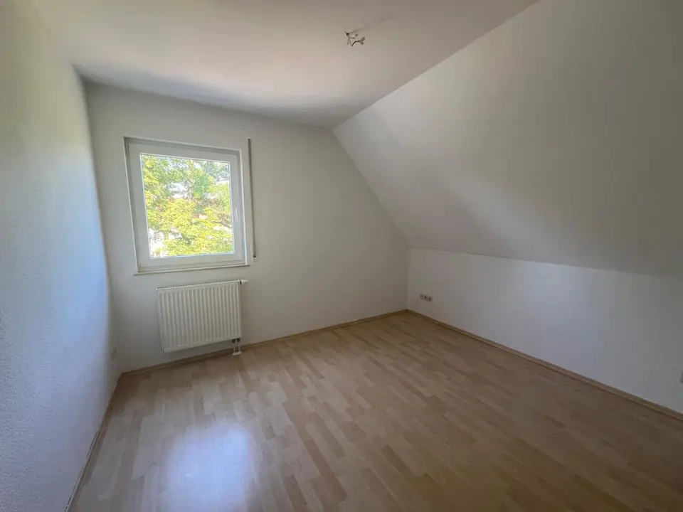 4 Zimmer Wohnung mit 102 m² in Delitzsch – Bild 6