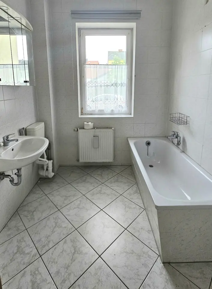 2 Zimmer Wohnung mit 49 m² in Bitterfeld-Wolfen – Bild 6