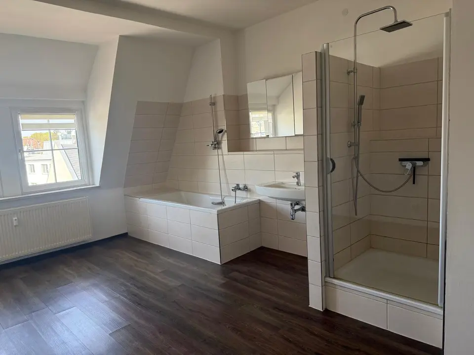 3 Zimmer Wohnung mit 135 m² in Hof – Bild 8
