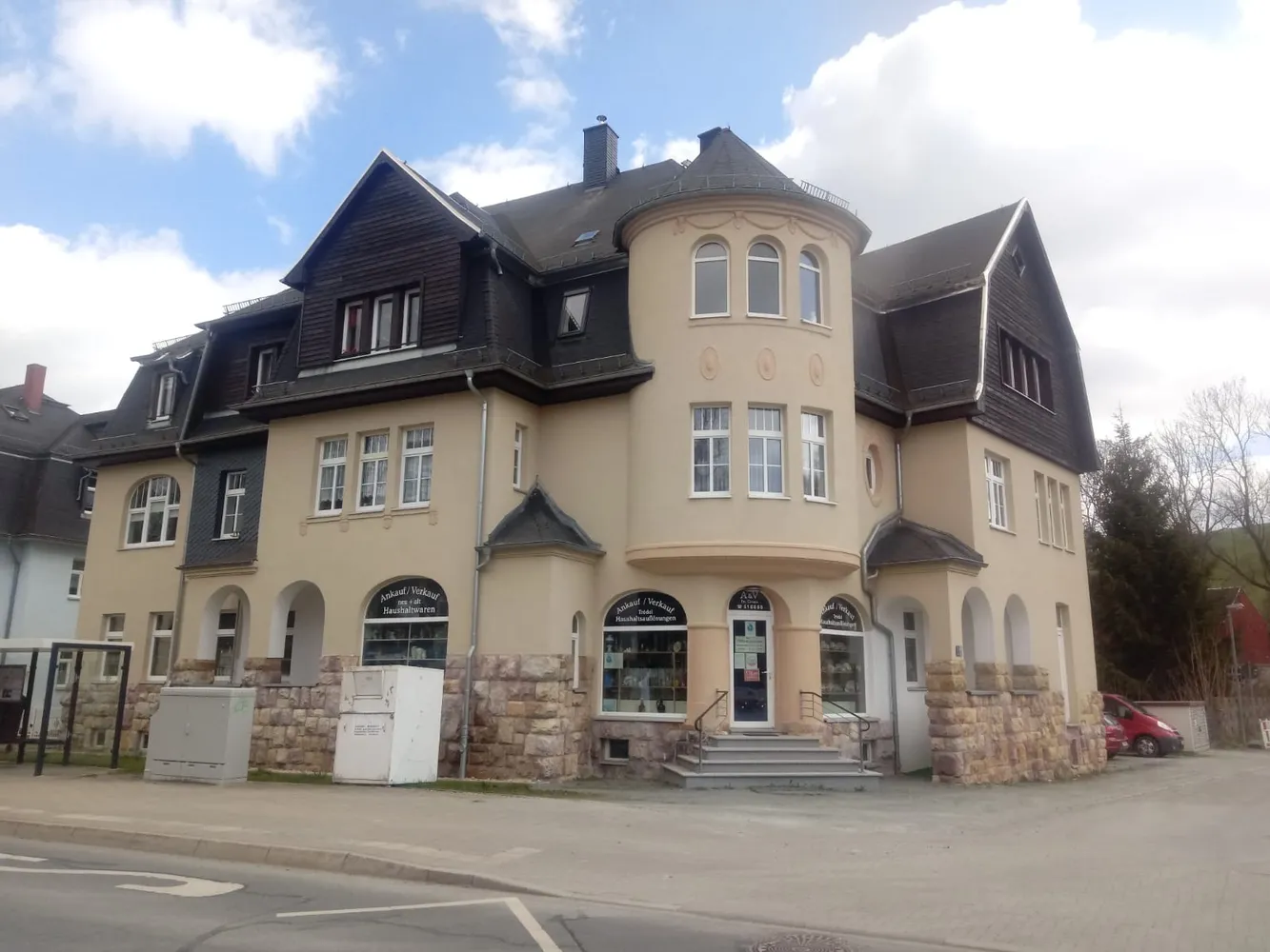 3 room apartment with 103 m² in Chemnitz – Photo 1