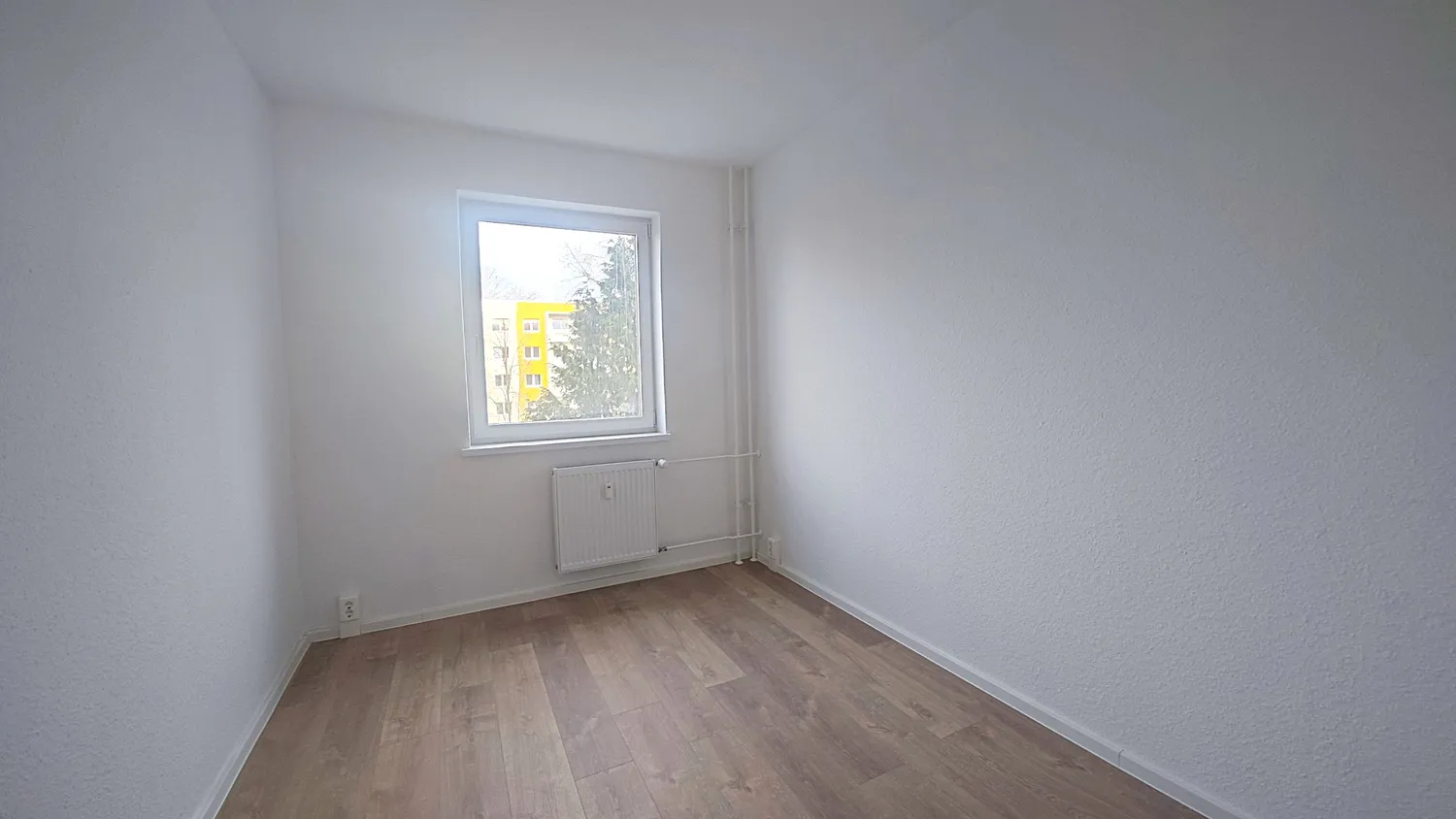 7 Zimmer Wohnung mit 118 m² in Halle (Saale) – Bild 6
