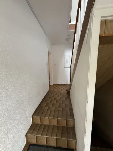 3 Zimmer Wohnung mit 98 m² in Köln – Bild 2