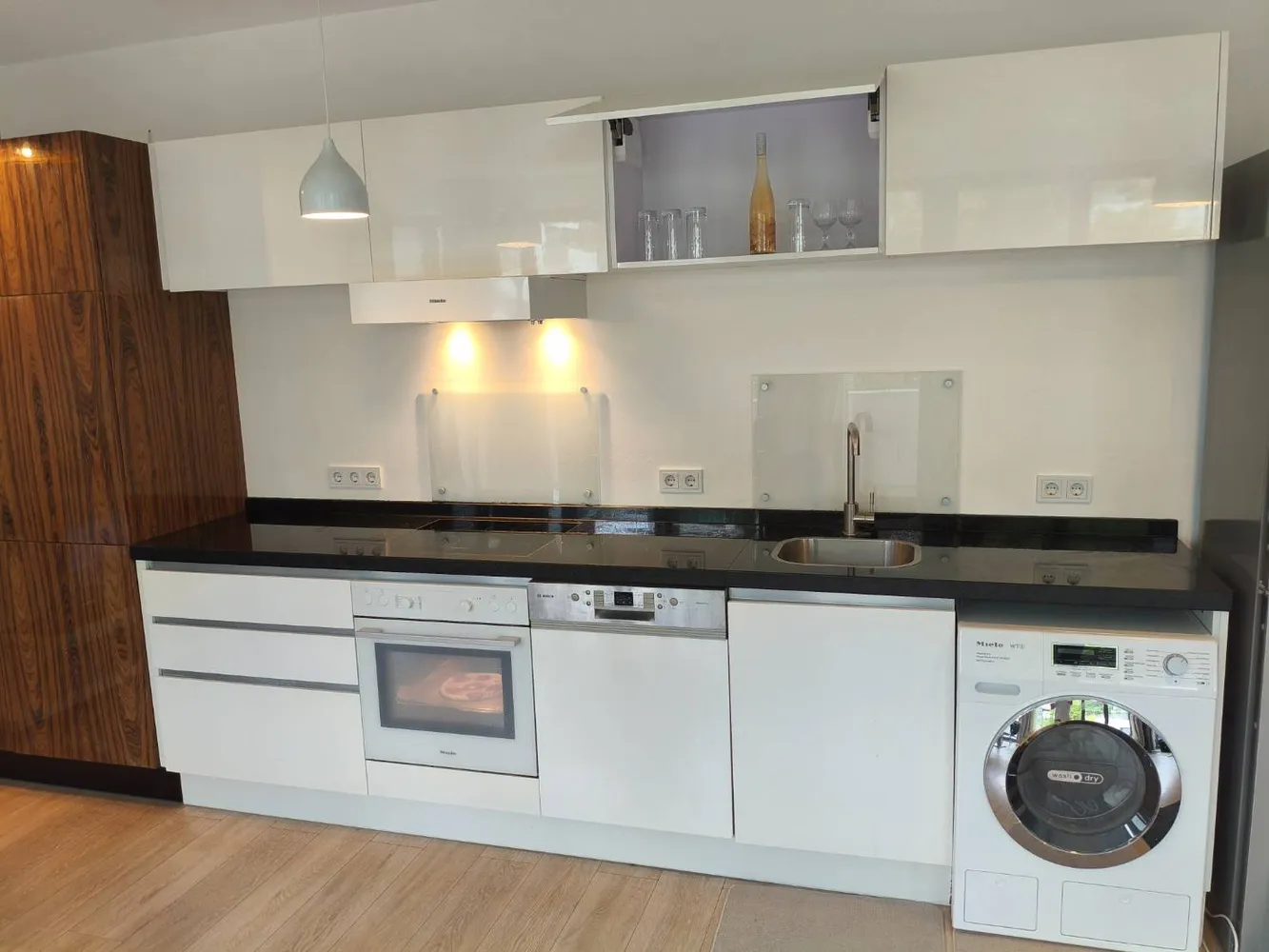 2 Zimmer Wohnung mit 56 m² in Berlin – Bild 1