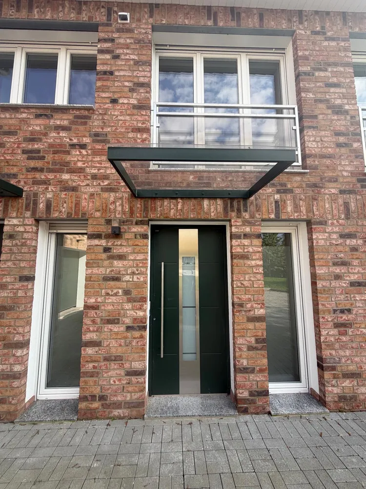 4 Zimmer Wohnung mit 140 m² in Essen – Bild 1