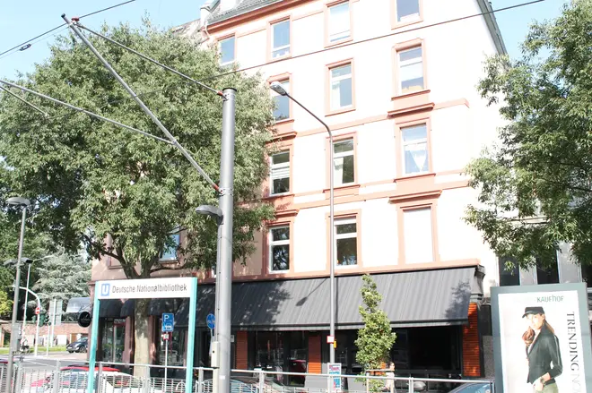 2 Zimmer Wohnung mit 72 m² in Frankfurt am Main – Bild 1
