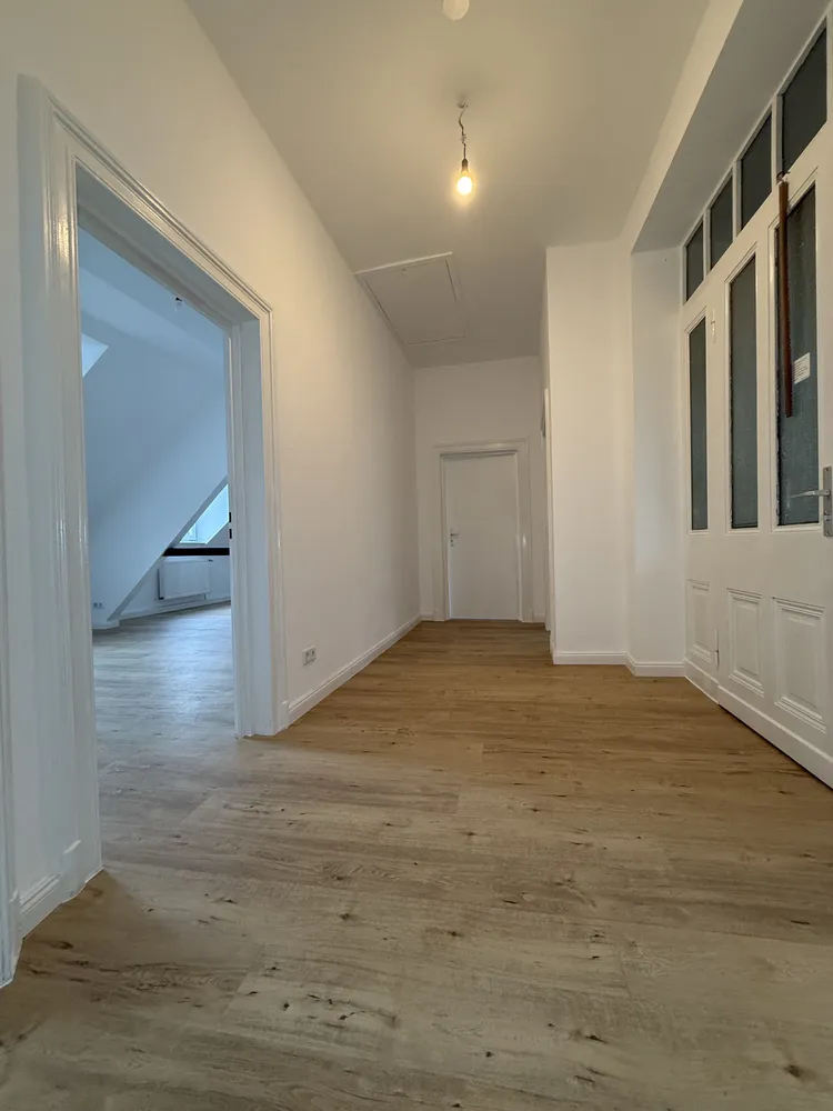 3 room apartment with 96 m² in Wuppertal – Photo 1