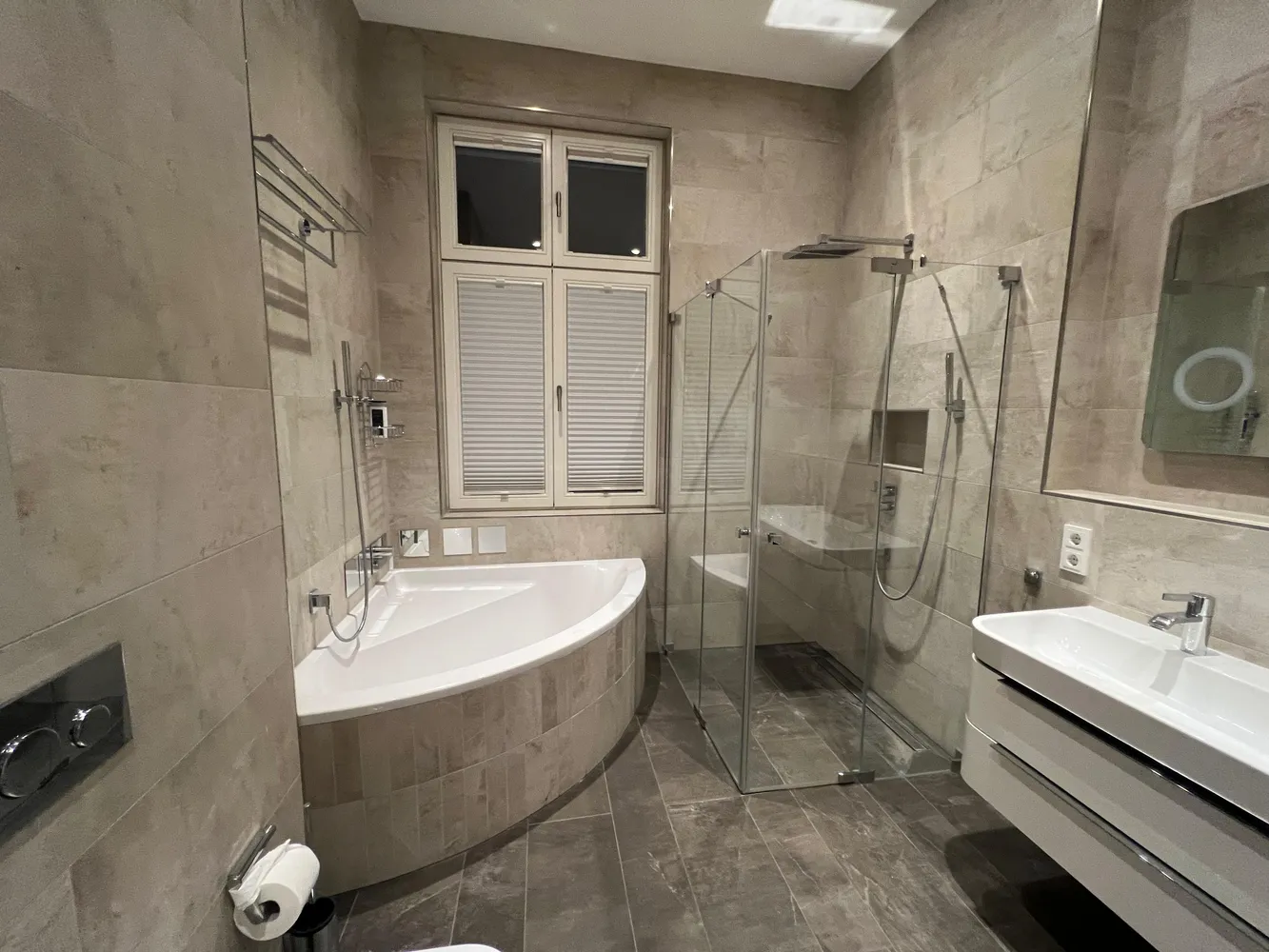 3 Zimmer Wohnung mit 135 m² in Berlin – Bild 4