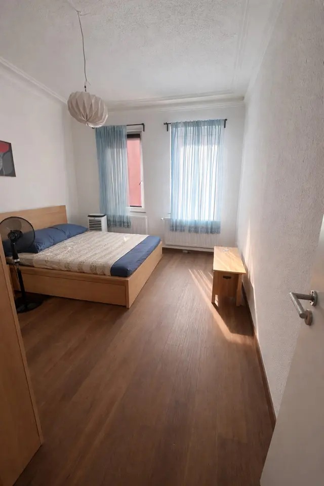 4 Zimmer Wohnung mit 110 m² in Nürnberg – Bild 2