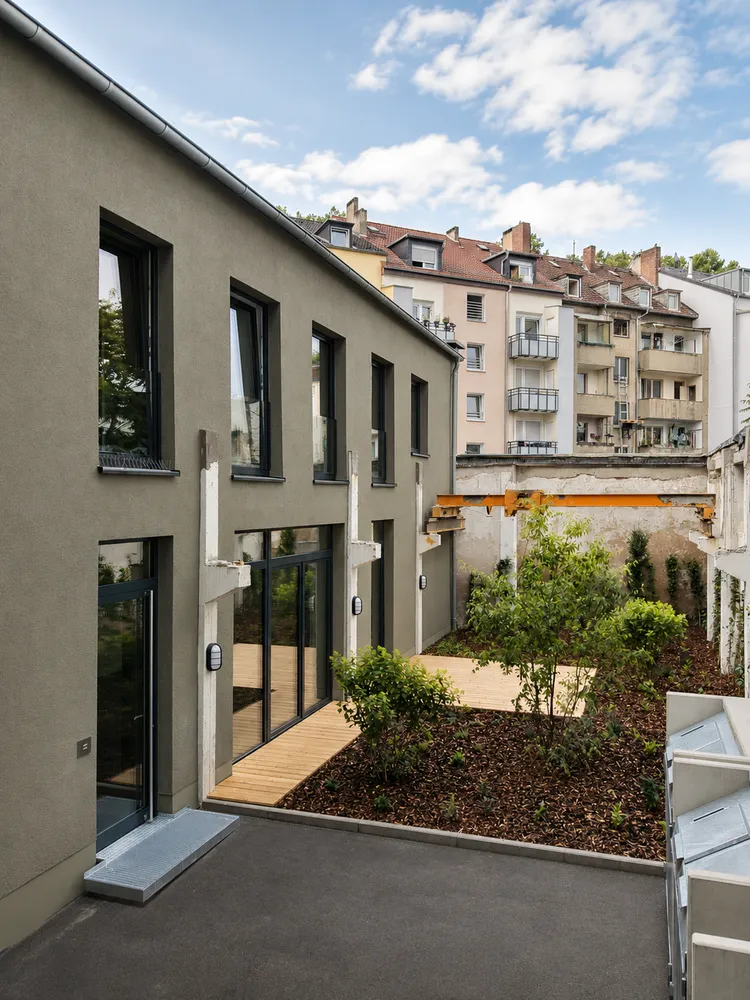 2 Zimmer Wohnung mit 131 m² in Düsseldorf – Bild 10