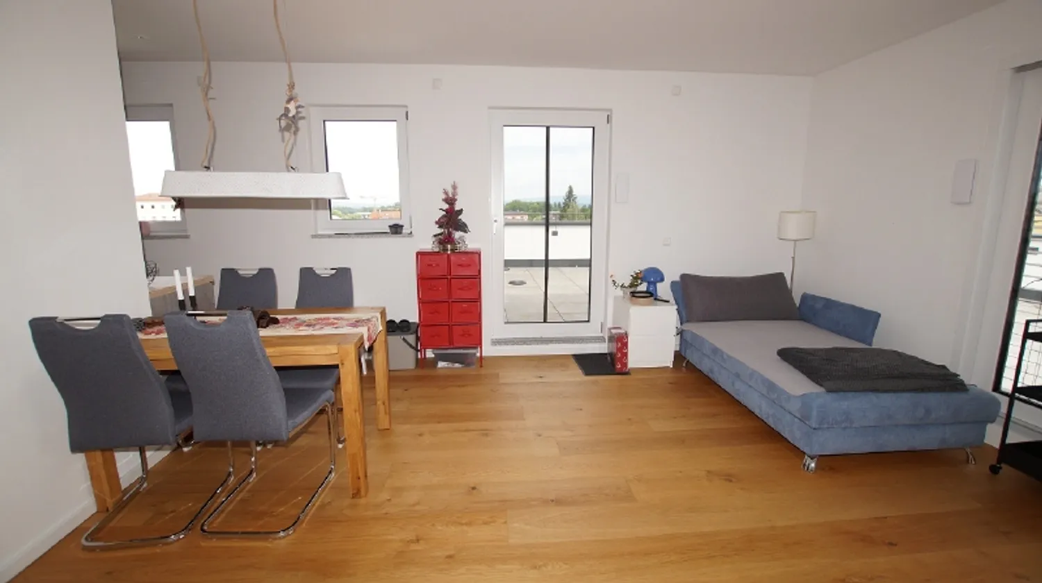 2 Zimmer Wohnung mit 70 m² in Straubing – Bild 1