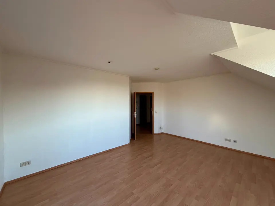 2 Zimmer Wohnung mit 60 m² in Weißenfels – Bild 6