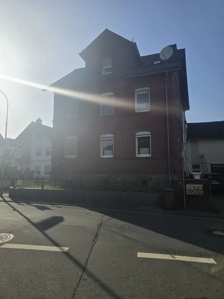 11 Zimmer Haus mit 180 m² in Wetzlar – Bild 1