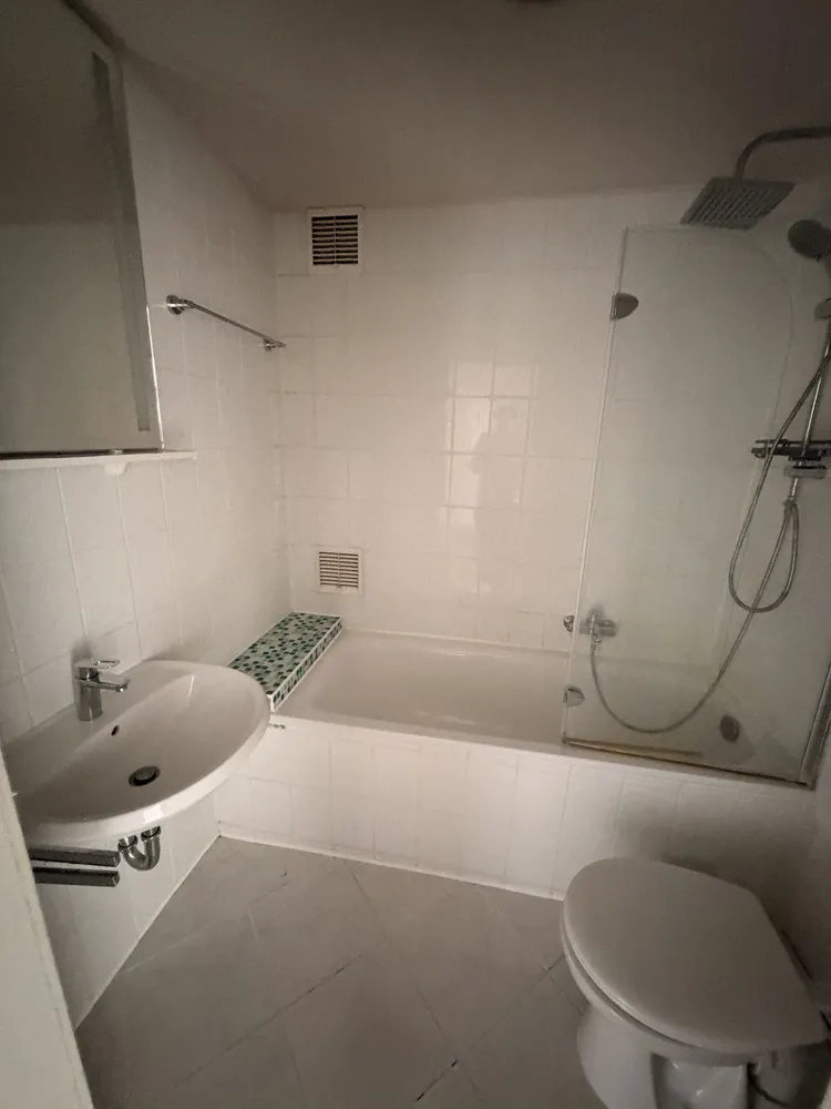2 room apartment with 71 m² in Düsseldorf – Photo 5